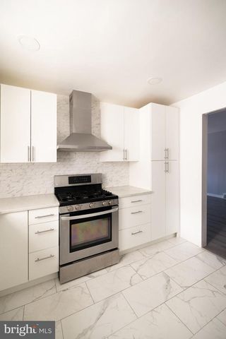 1928 PRESIDENT ST, Philadelphia, PA 19115