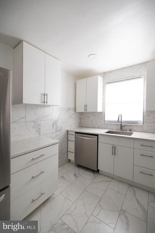 1928 PRESIDENT ST, Philadelphia, PA 19115