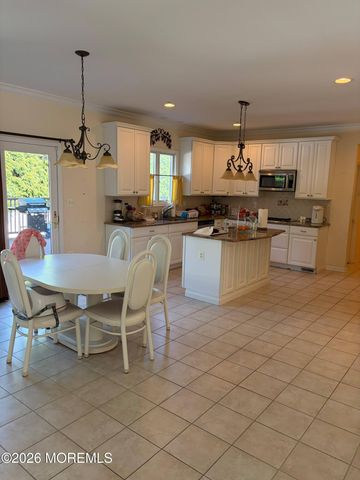 1801 Finderne Street, Oakhurst, NJ 07755