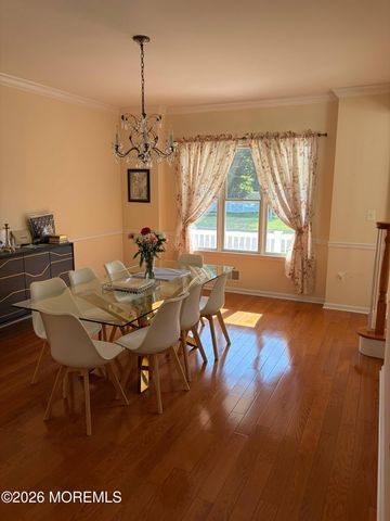 1801 Finderne Street, Oakhurst, NJ 07755