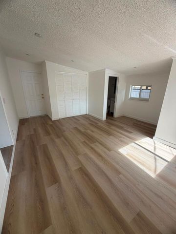 1117 SE 5th Street, Deerfield Beach, FL 33441