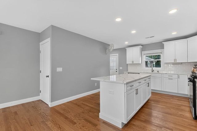 128 Parker Street, Maynard, MA 01754