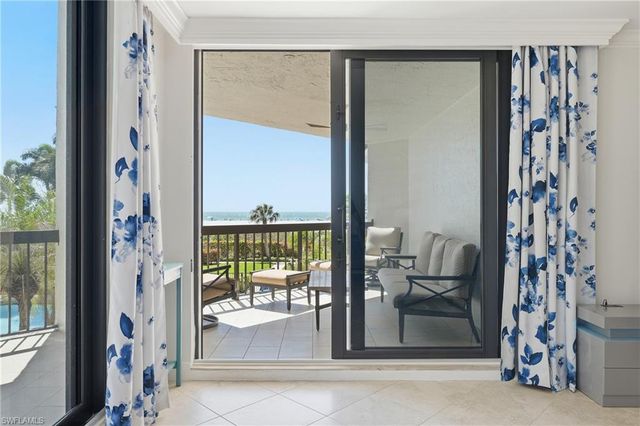 174 Collier BLVD 203, Marco Island, FL 34145