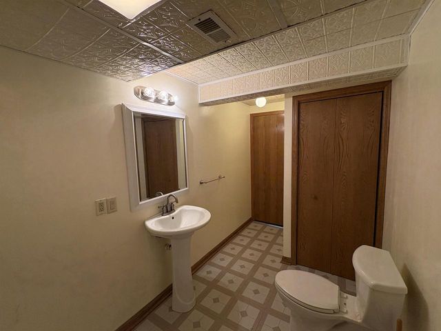 4006 Devereaux Drive, Janesville, WI 53546