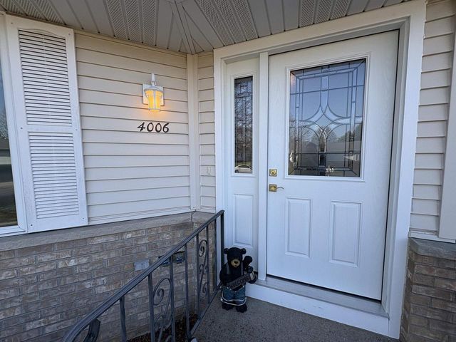 4006 Devereaux Drive, Janesville, WI 53546