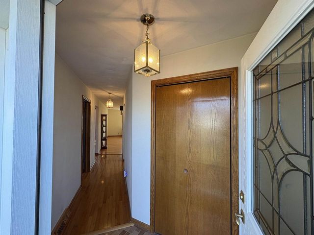 4006 Devereaux Drive, Janesville, WI 53546