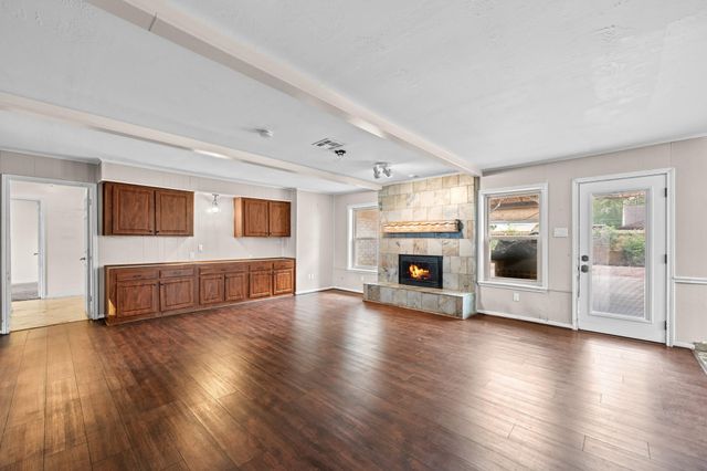 28923 Pine Hill Drive, Shenandoah, TX 77381