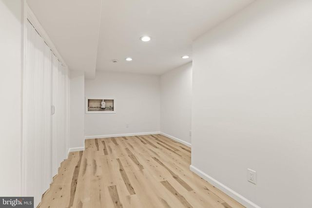 353 E UPSAL ST, Philadelphia, PA 19119