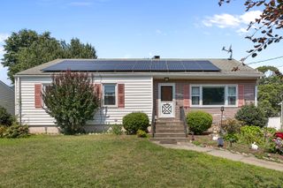 24 North Coe Lane, Ansonia, CT 06401
