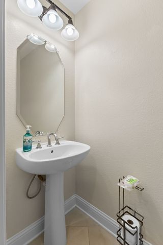 2606 Ash Drive, St Paul, TX 75098