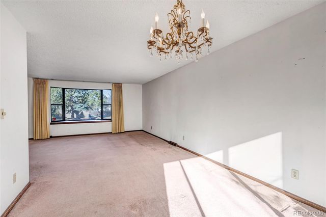 4546 W Ponds Drive, Littleton, CO 80123