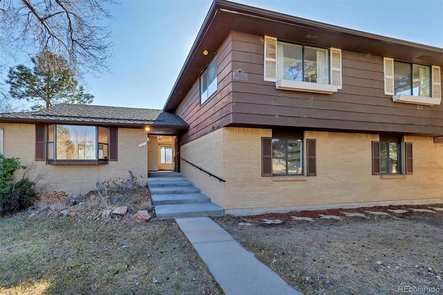 4546 W Ponds Drive, Littleton, CO 80123