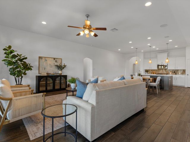 1009 Deer Rim RD, Leander, TX 78641