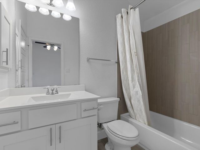 1009 Deer Rim RD, Leander, TX 78641