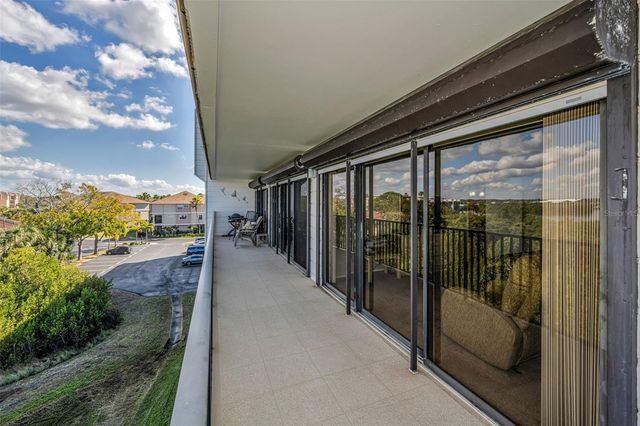 2700 BAYSHORE BOULEVARD 11305, Dunedin, FL 34698