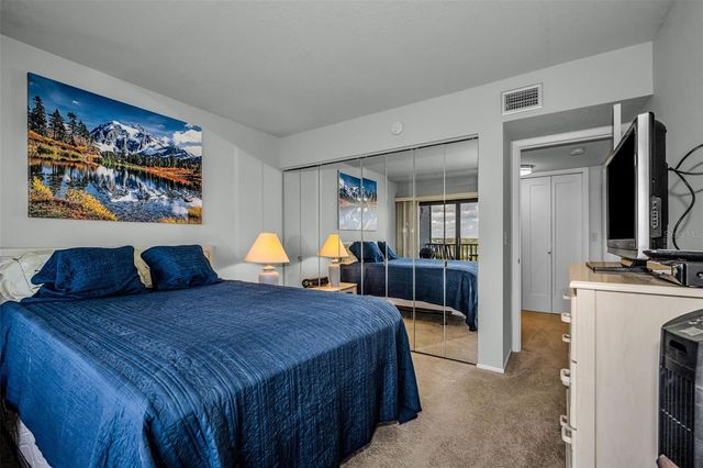 2700 BAYSHORE BOULEVARD 11305, Dunedin, FL 34698