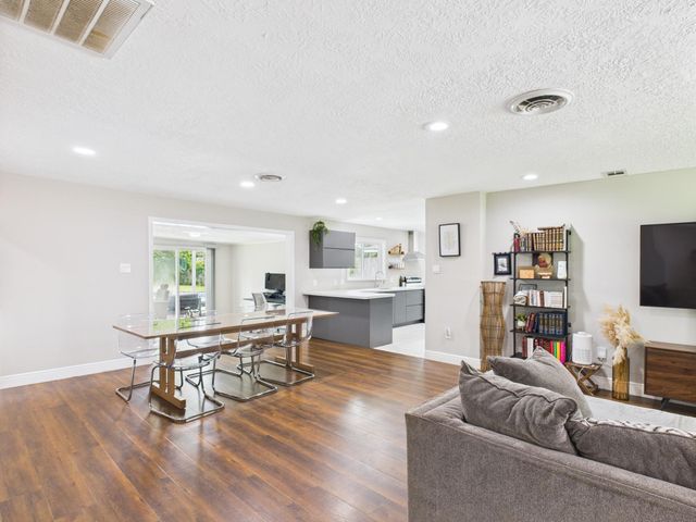 9202 Bintliff Drive, Houston, TX 77074