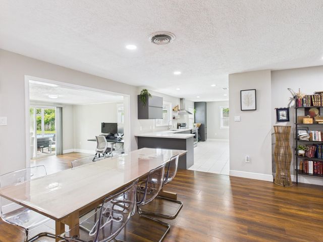 9202 Bintliff Drive, Houston, TX 77074