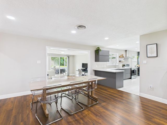 9202 Bintliff Drive, Houston, TX 77074