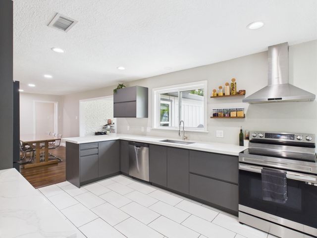 9202 Bintliff Drive, Houston, TX 77074