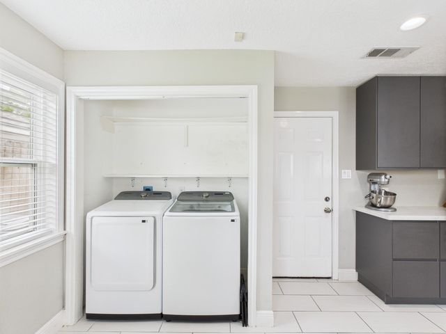 9202 Bintliff Drive, Houston, TX 77074