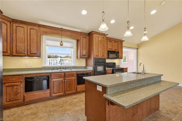 2301 Airport RD, Suffolk, VA 23434
