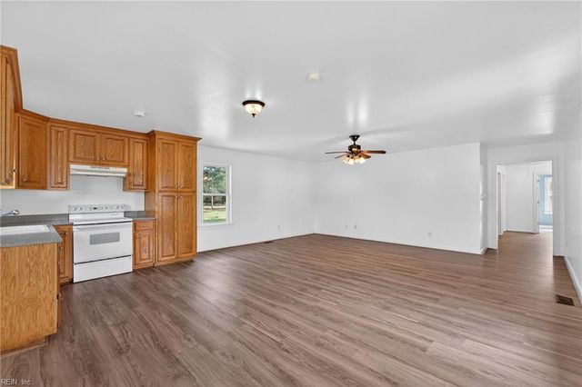 2301 Airport RD, Suffolk, VA 23434
