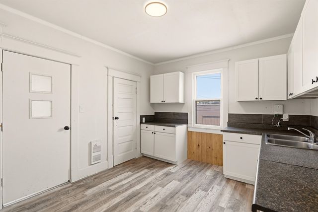 1218 W Shannon Ave, Spokane, WA 99205