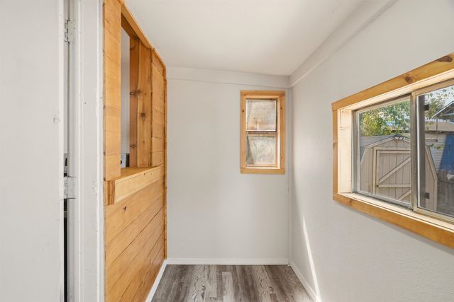 1218 W Shannon Ave, Spokane, WA 99205
