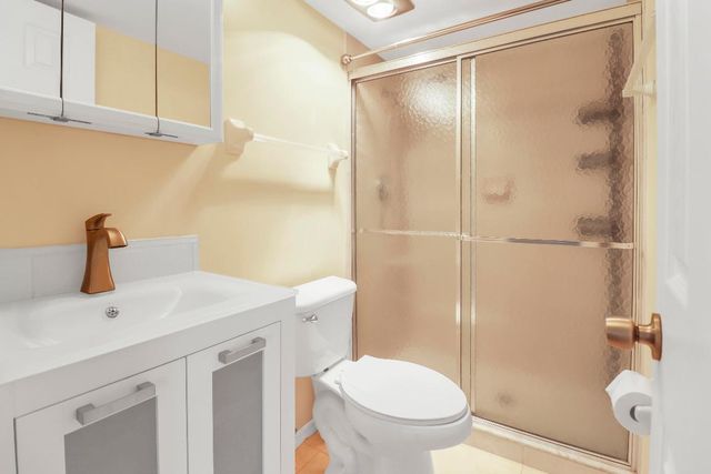 12016 Greenway Circle S 204, Royal Palm Beach, FL 33411