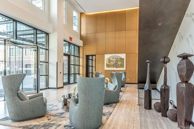 100 Garvies Point Road 1146, Glen Cove, NY 11542