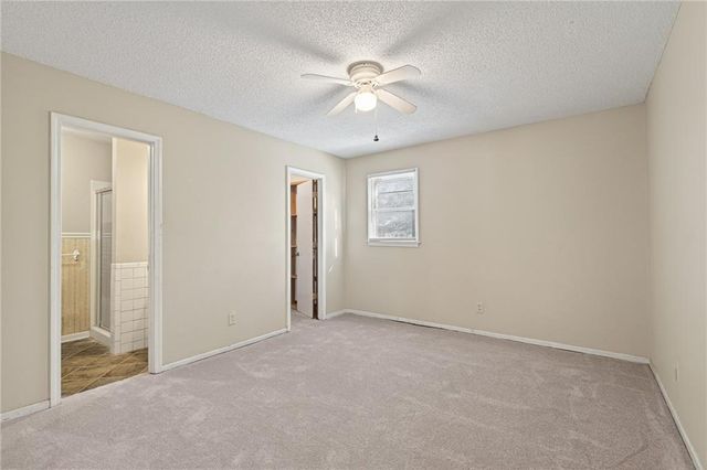 16404 Covey Lane, Bonner Springs, KS 66012