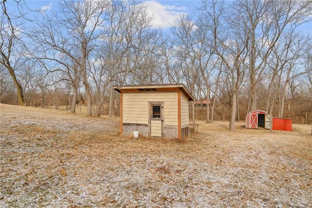 16404 Covey Lane, Bonner Springs, KS 66012