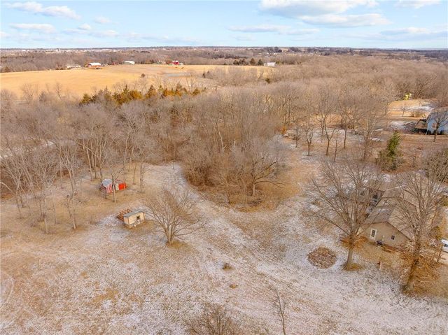 16404 Covey Lane, Bonner Springs, KS 66012