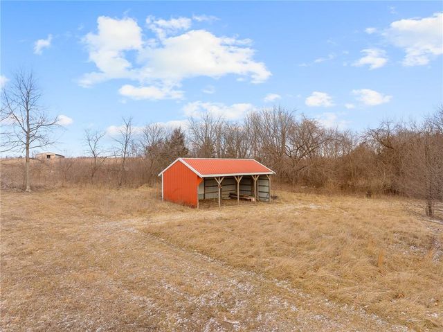 16404 Covey Lane, Bonner Springs, KS 66012