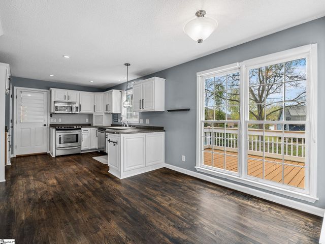 417 Summerton Place, Moore, SC 29369