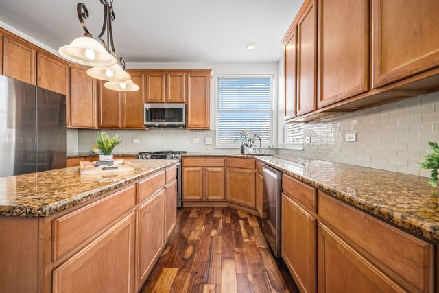 12901 Norwich Street, Plainfield, IL 60585