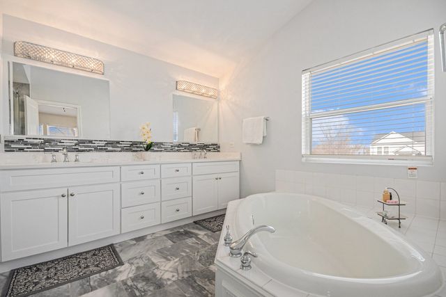 12901 Norwich Street, Plainfield, IL 60585