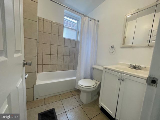 213 E WISHART ST, Philadelphia, PA 19134