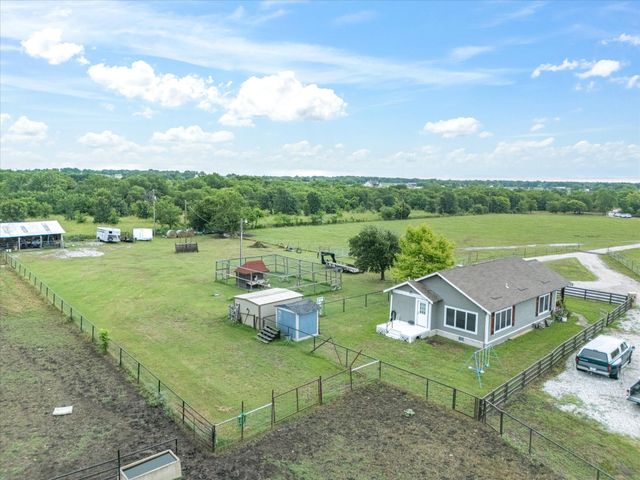 25459 Dove Hollow Drive, Justin, TX 76247