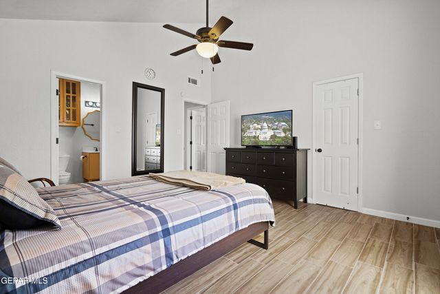 6636 STAR OF INDIA Lane, El Paso, TX 79924