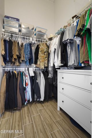 6636 STAR OF INDIA Lane, El Paso, TX 79924