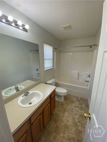 417 Shadowbrook Circle, Springfield, GA 31329