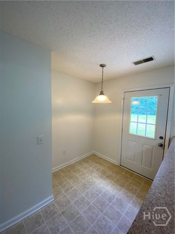 417 Shadowbrook Circle, Springfield, GA 31329