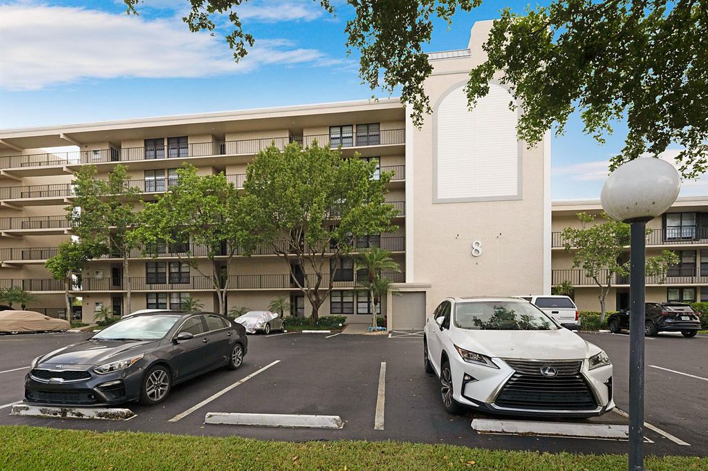 8 Royal Palm Way 3010, Boca Raton, FL 33432