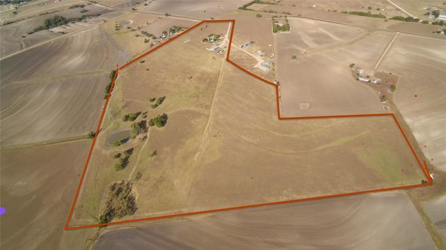 1375 CR 320, Granger, TX 76530