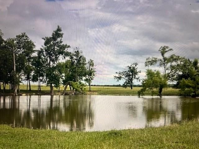 1375 CR 320, Granger, TX 76530