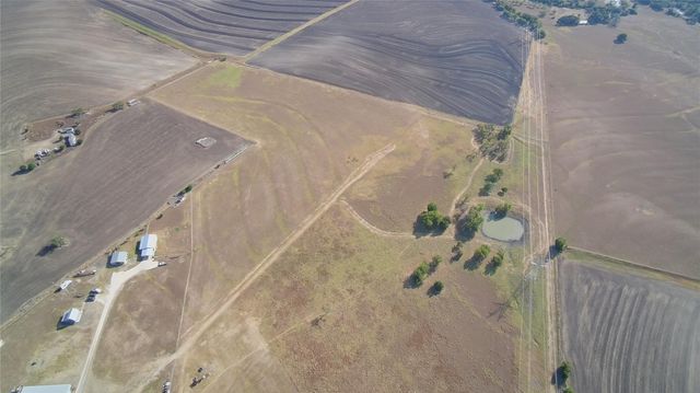 1375 CR 320, Granger, TX 76530