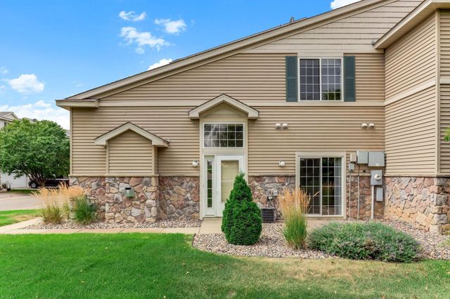 6784 Pine Crest Trail S, Cottage Grove, MN 55016