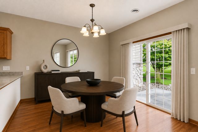 6784 Pine Crest Trail S, Cottage Grove, MN 55016
